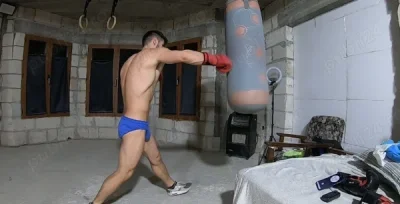 Companie selectă & experiențe senzuale pentru femei, și cupluri