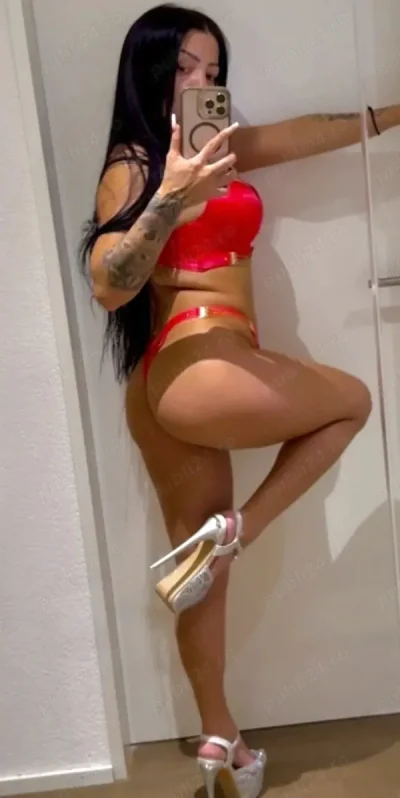 Buna .Azi am revenit. servici de neuitat pupici.