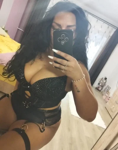 Bruneta Apetisanta,zona pasaj Obor,Ferdinand!!!