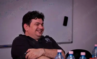 Bi submisiv fac masaj total doar deplasari