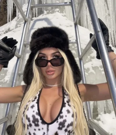 Noua in oraș , contactează-ma pe WHATSAPP