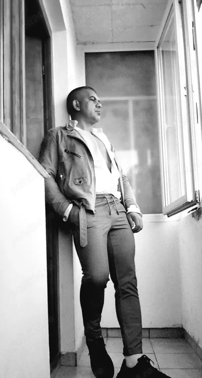 Massage , Roluri, Preludiu, Dush impreuna.Disponibil si pentru Deplasari!