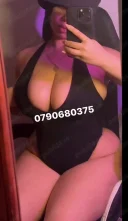 Bruneta plinuță te astept - imagine 1