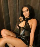 Vanessa,Noua la tine in oras - imagine 1