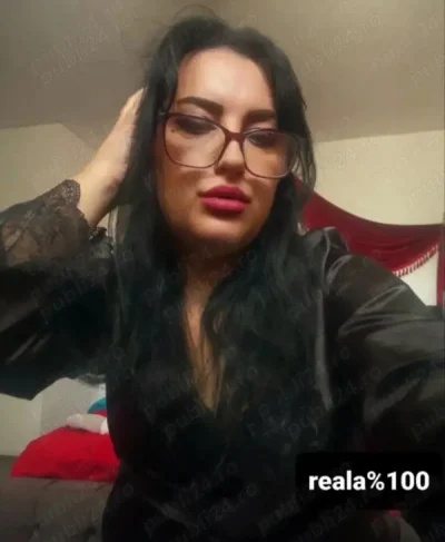 MILF in orasul tau 40 de ani