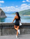 Bruneta dulce, pentru puțin timp aici - imagine 1