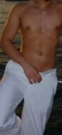 Alex 27 -tip serios,curat si discret in orasul tau - imagine 2