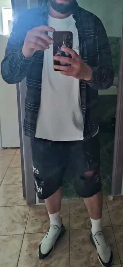 Tânăr pentru doamne !