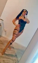 Xxx Fac si deplasări ! Brunetă atrăgătoare xxx - imagine 4