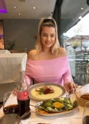 Doamna Matura 40 ani - imagine 1