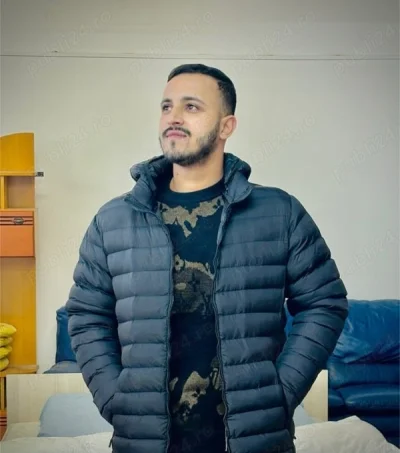 Sunt aftab, am 27 de ani, sunt disponibil pentru o fată, gratuit, am un loc liber, mai multe detalii