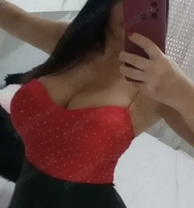 Bruneta siliconata farmec,pasiune si discretie ! experiență de neuitat!