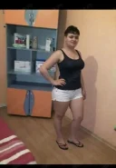 Excorta bruneta poze reale 100 100 - imagine 1