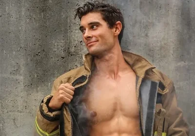 Bunaaa sunt Andrei aștept să mă suni