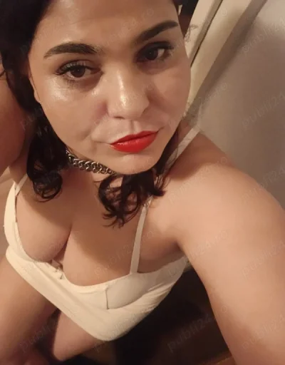 Buna!Sunt din nou Activa.Te astept la mine,la locatie sa petrecem timp frumos inpreuna.