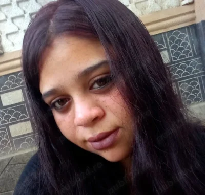 Buna sunt irina și te aștept să cunoaștem pup