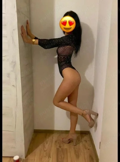 Buna sunt Alina fata nouq