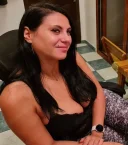 Bruneta draguta discreta - imagine 1