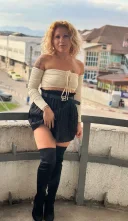 Sunt o fata frumoasa, rabdatoare si dornica sa te cunosc Sunt mereu cu zambetul - imagine 4