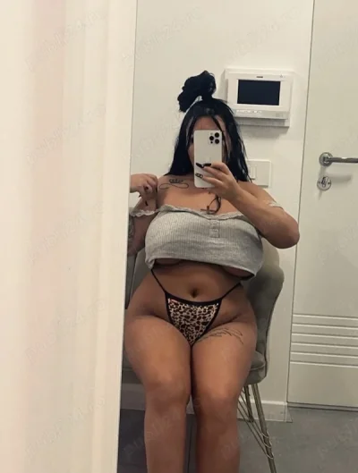 Sunt o prezență feminină discretă, serioasă și atentă, ideală pentru momente private în care cauți c