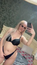 Rebeca blonda sexy! Nu ezita - imagine 3