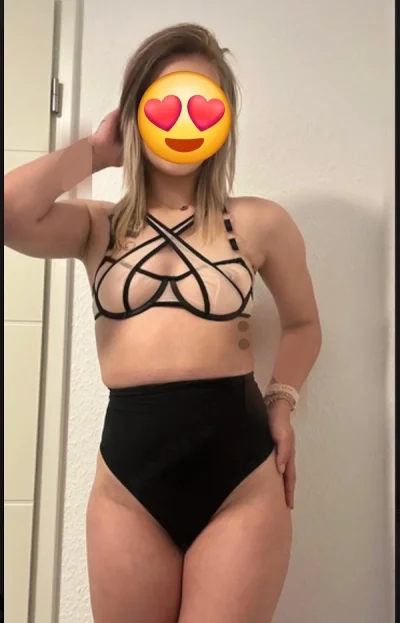 Noua în Oras. La mine sau deplasări