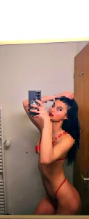 Bună , la mine sau la tine , pupici. - imagine 2