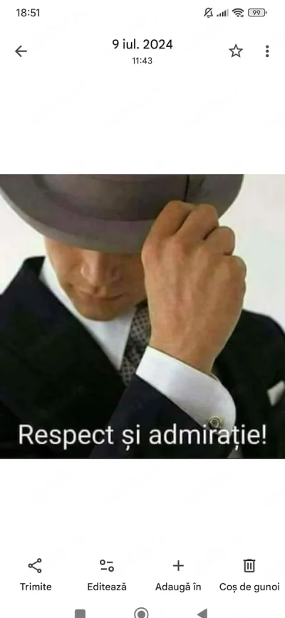 Tanar dotat si educat