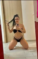 Deplasare brunete sexi - imagine 1