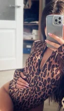 Micuță,jucaușă si strâmta in toate gaurile Total - imagine 1