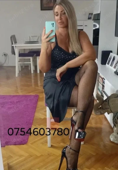 Mătură cu experiență . TOTAL