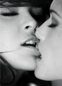 Cuplu căsătorit in căutare de fantezi noi - imagine 4