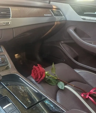 Caut partenera pt relație