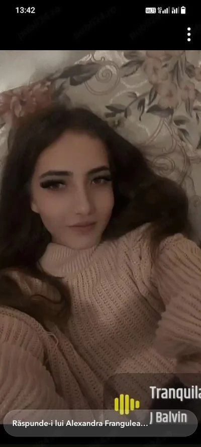 Buna, sunt Emma, pentru câteva zile la tine în oraș