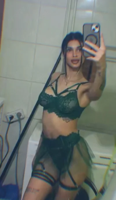 Roberta doar deplasări !!