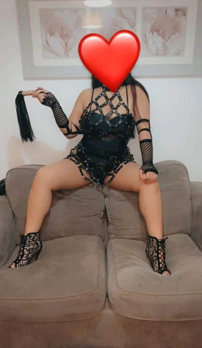 Hey sunt Andreea,fac și deplasări!