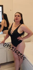 Senzuală și fierbinte - imagine 1