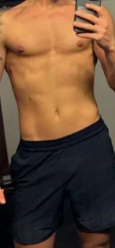 Cosmin tip discret,curat si serios,servicii de calitate , masaj,deplasari,party,webshow - imagine 2