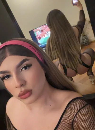 Madalina Transexuala siliconata ! ofer doar show weeb,vand si videoclipuri cu mine !