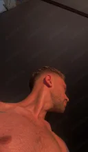 Bisexual, deschis către experiențe rafinate. - imagine 2