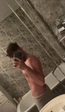 Disponibil pentru domni de calitate - imagine 2