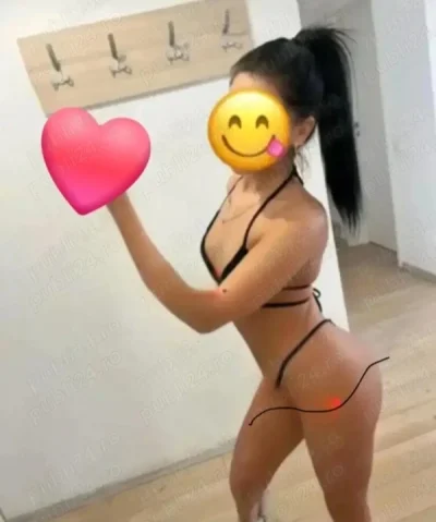 Sunt noua la tine în oraș