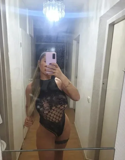 Blondă 100% reală Full Service Confirmare wapp