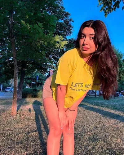 Show web si întâlniri