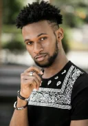 Bărbat foarte dotat tânăr și discret - imagine 1