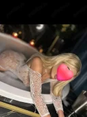 Buna sunt nouă la tine in oras , fac si deplasari si show web - imagine 2