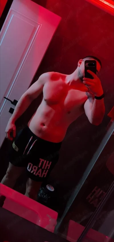 Hey buna masaj fete sau cupluri