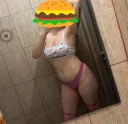 New,brunetă creață la tine în oraș, Iasmina - imagine 2