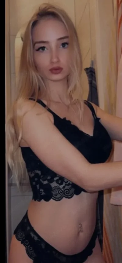 Diana 26 ani Show web si deplasari!
