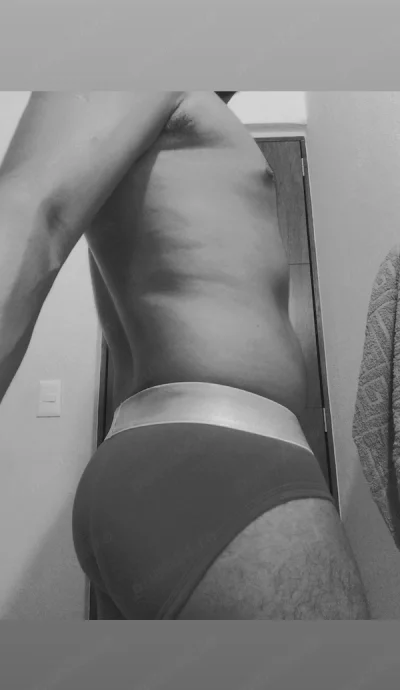 GAY PASIV-sms whatsapp pentru detalii
